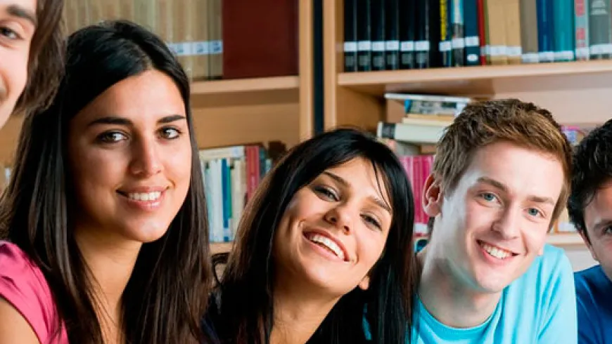 I Edición del curso de formación “Realidad económica, social y cultural española”