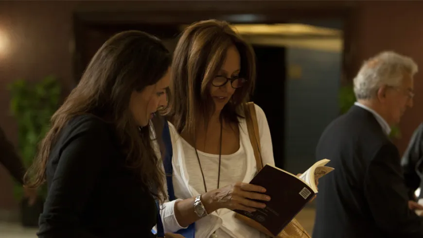 María Dueñas plenaria X Congreso Literatura y Estudios Chicanos