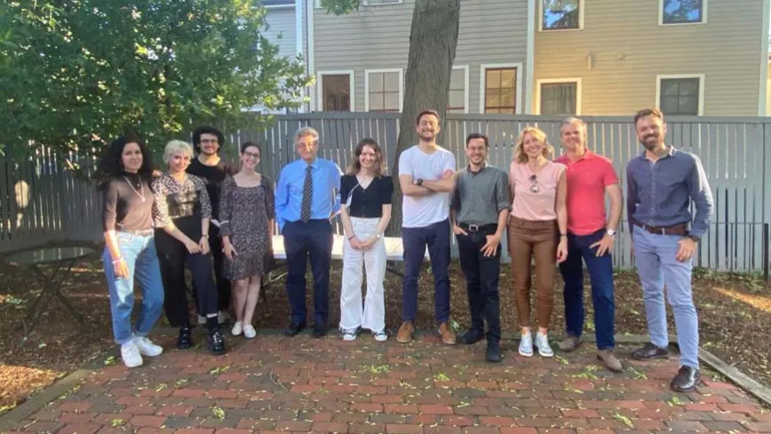 Alumnos del Máster en Estudios Norteamericanos asisten a un curso impartido por profesores de la Universidad de Harvard