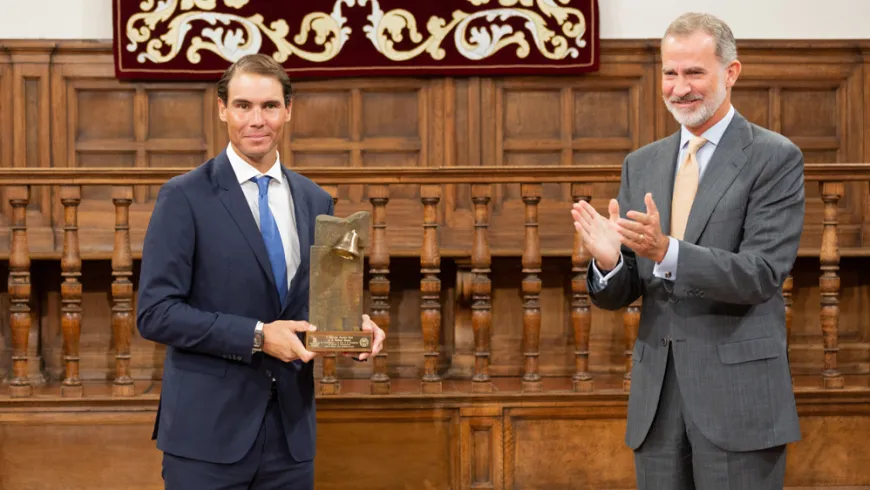 His Majesty, Felipe VI, the King of Spain, presented the Camino Real Award  of the Instituto Franklin-UAH to tennis player, Rafael Nadal | INSTITUTO  FRANKLIN - UAH