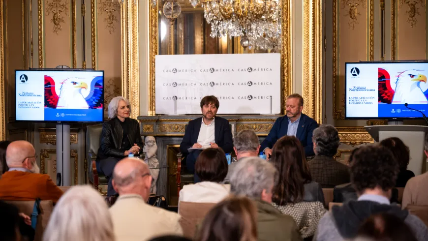 La polarización política en Estados Unidos centra el debate en la presentación del nuevo número de Tribuna Norteamericana