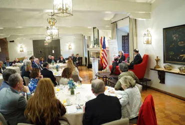 Soraya Sáenz de Santamaría y José Antonio Gonzalo Angulo | III Desayuno de Acción de Gracias del Instituto Franklin-UAH