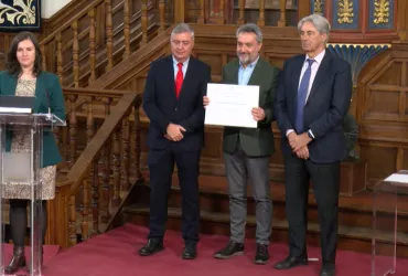 Miguel Ángel de Zavala, vocal investigador del Instituto Franklin-UAH, recibe el Premio de Investigación, Transferencia y Divulgación Científica de la Universidad de Alcalá
