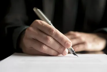 Politics, Power, and Palabras Mirrored in Contemporary Chicana Literature