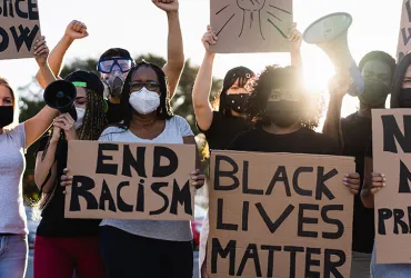 Black Lives Matter: Police Brutality, Media and Injustice in The Hate U Give, Dear White People, and On the Other Side of Freedom